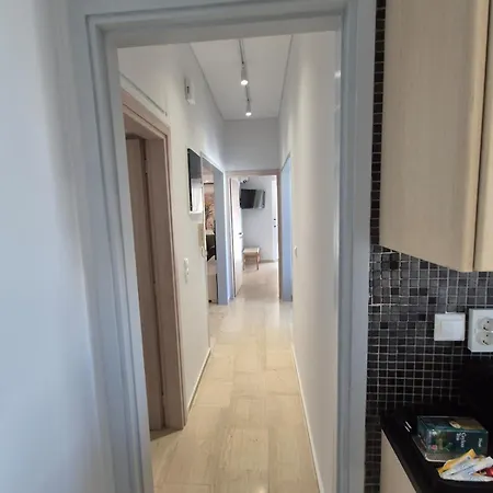 Luxury Center 루트라키