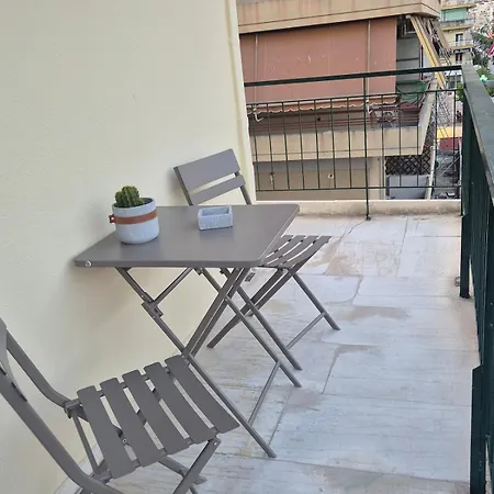 Luxury Center Apartamento Loutráki