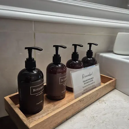 Luxury Center 루트라키