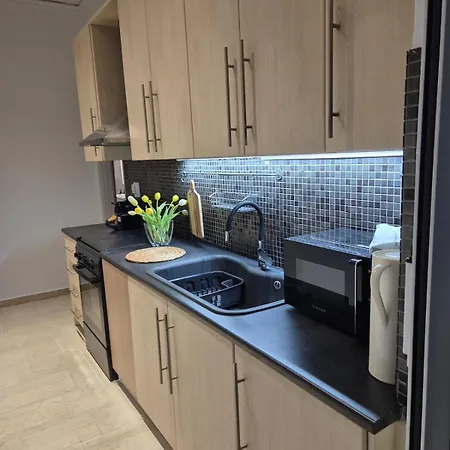 Luxury Center * 루트라키